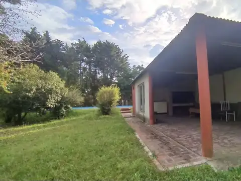 Casa quinta a la venta en Mercedes, Buenos Aires