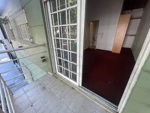 Depto Tipo Casa en Venta de 2 ambientes