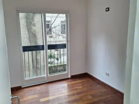 Alberti 100 Balvanera 3amb U$75.000