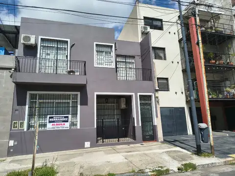 AMPLIA CASA MILLER AL 3000 (APTO VIVIENDA/ OFICINA/ESTUDIO/EMPRESA/ETC)