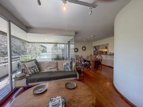 Departamento 5 ambientes con 2 baños