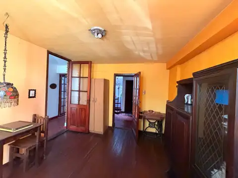 Depto Tipo Casa en Venta de 5 dormitorios