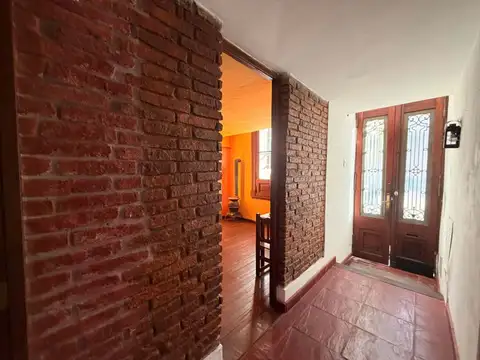 Depto Tipo Casa en Venta de 7 ambientes