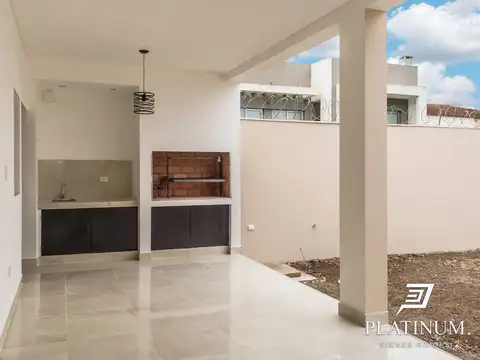Casa 3 ambientes con 3 baños