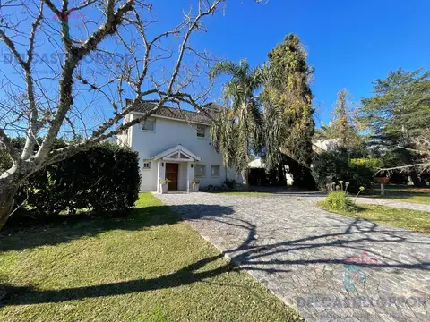Casa - Nautico Escobar