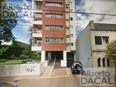 Cochera - Microcentro