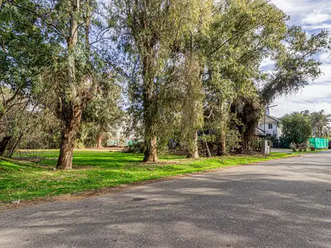 Miraflores Country Club, Panamericana Km 37