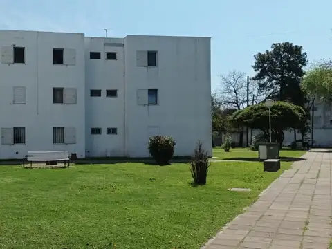 VENTA DEPARTAMENTO 2 AMBIENTES OPORTUNIDAD, RETASADO QUILMES OESTE