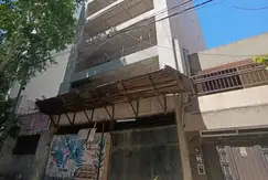 Empredimiento de 2 y 3 ambientes en semipisos de 1 Dormitorios