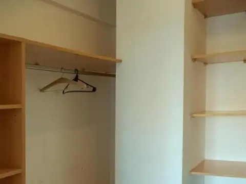 Departamento en Venta en Ramos Mejia, $ 240.000