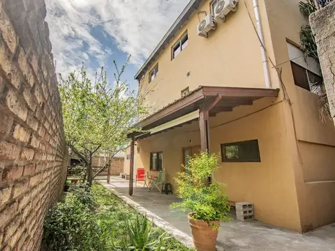 PH Casa 5/6 Ambientes con Jardín y Parrilla