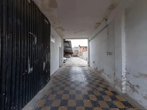 Galpon en Venta en Remedios De Escalada De San Martin, USD 115.000
