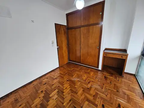Departamento en Alquiler en Luis Agote, $ 650.000