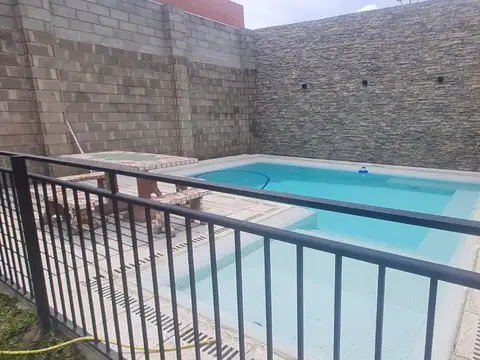 Casa en San Martin, Excelente estado, Renovada, con Piscina