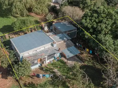 Dos viviendas sobre 1000 m². Atractiva financiación...