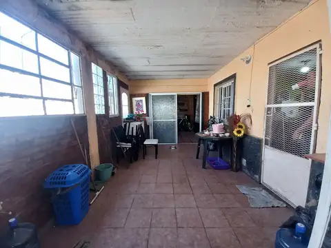 CASA 4 AMB CON JARDIN VENTA SAN JOSE TEMPERLEY