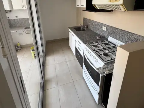 Departamento en Alquiler en Villa Luro, $ 850.000