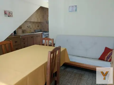 Departamento 9 ambientes con 3 baños