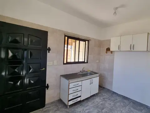 Departamento en Alquiler en Del Viso, $ 650.000