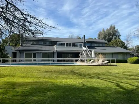 Highland Park C. C. 100