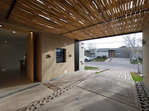 Casa en Alquiler de 2 dormitorios