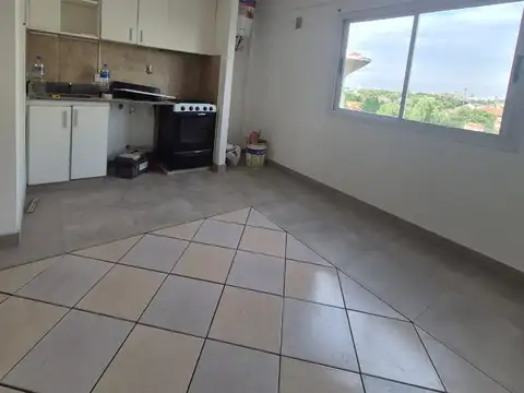 Departamento  2 AMB EN CASEROS CENTRO-MAGDALENA A MTS DE URQUIZA