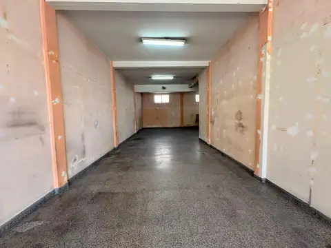 Local en Alquiler 40 años