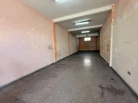 Local en Alquiler en Remedios de Escalada, $ 1.100.000