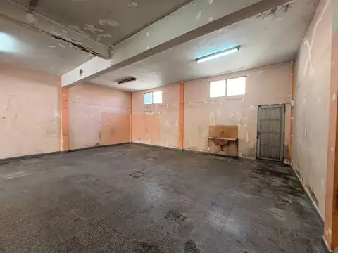 Local en Alquiler en Remedios de Escalada, $ 1.100.000