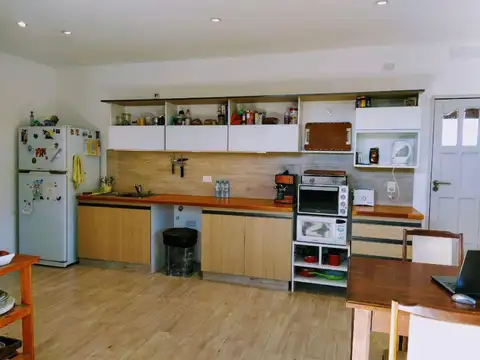 Casa 5 ambientes con 2 baños