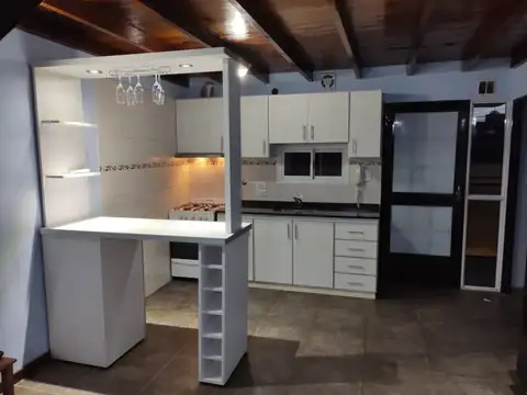 Depto Tipo Casa en Alquiler de 2 dormitorios
