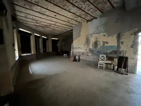 Local en Alquiler en Echesortu, $ 1.800.000