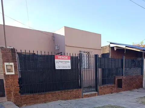 Casa en venta apta crédito dos dormitorios
