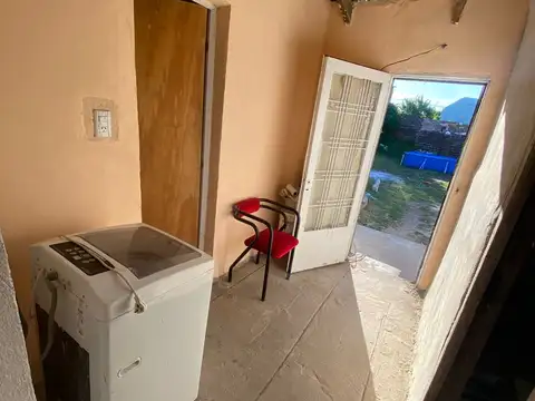 Casa en venta apta crédito dos dormitorios