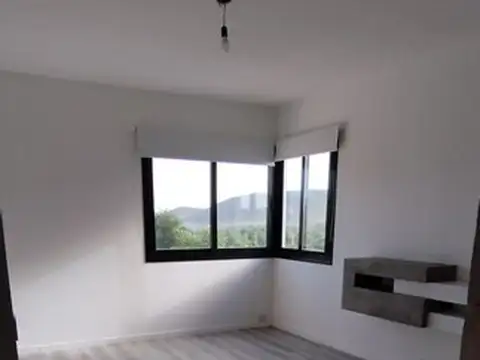 Hermosa propiedad en Alquiler Altos de La Calera | 4 Habitaciones | 3 baños | Playroom