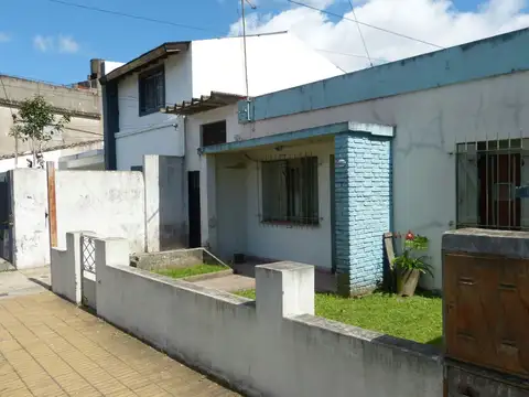 Se Venden 2 Phs en Block en Munro. Ideal Dos Familias