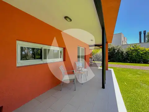 Casa en Alquiler al Oeste
