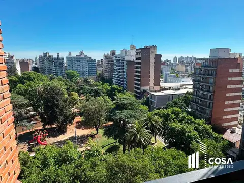 Venta departamento 1 dormitorio con vista despejadas hacia la plaza Barrio Abasto Rosario