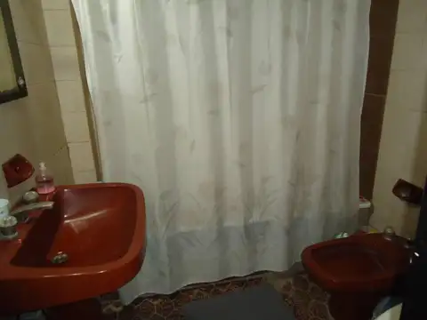 Casa en Venta en Burzaco, USD 155.000