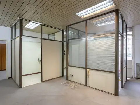 Oficina en Venta 66 años