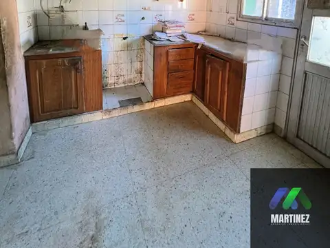 Casa 4 ambientes con 1 baño