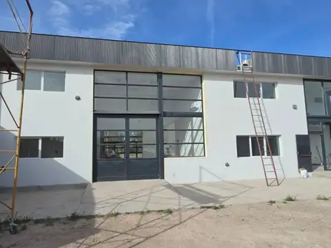 Galpon en Venta 65  mts Fondo
