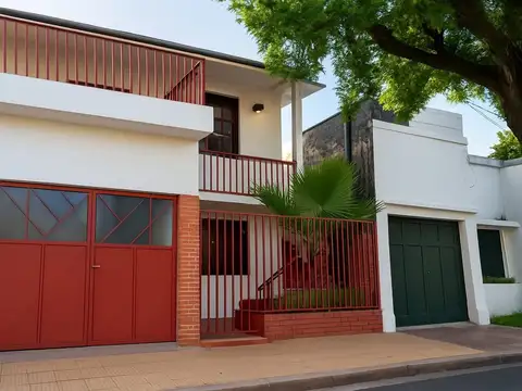 SE VENDE CASA Y DEPARTAMENTO EN RECONQUISTA 