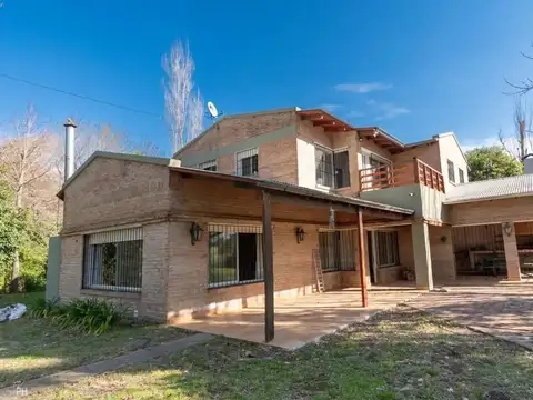 Casa en venta en Roldan