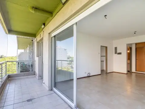VENTA - DEPARTAMENTO 3 AMBIENTES - BALCÓN CORRIDO - COCHERA - VILLA URQUIZA
