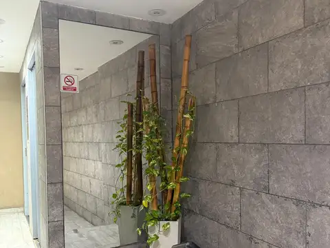 2 ambientes lateral excelente