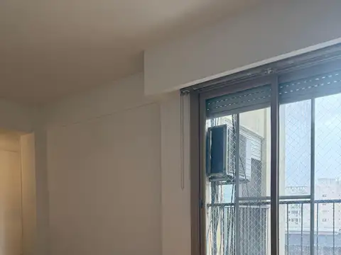 2 ambientes lateral excelente