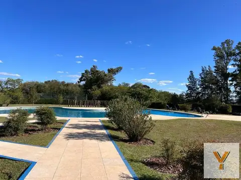 Terreno en Venta 25  mts Frente