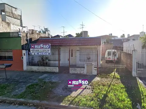 Venta casa 3 ambientes Isidro Casanova