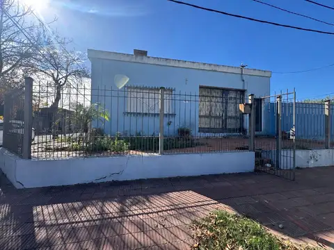 Venta Casa en esquina 
